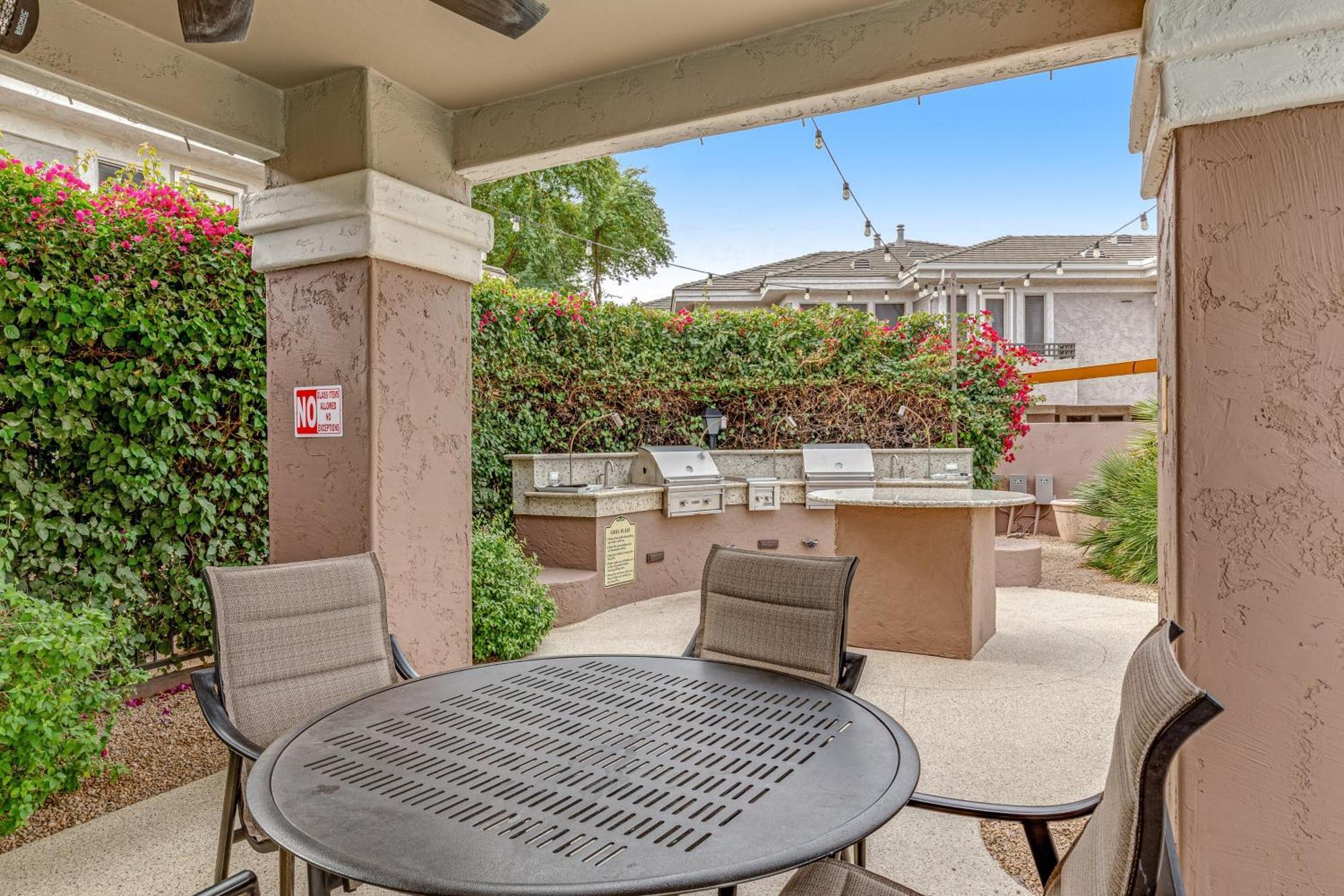 Clubgate Villa & Kierland Escape سكوتسدايل الغرفة الصورة